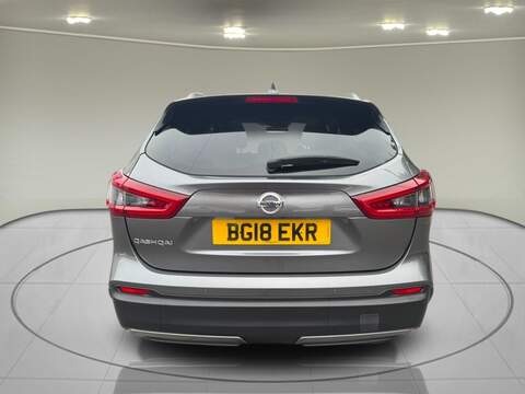 Nissan Qashqai 1.5 dCi Tekna SUV 5dr Diesel Manual Euro 6 (s/s) (110 ps) - U75224
