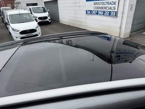 Nissan Qashqai 1.5 dCi Tekna SUV 5dr Diesel Manual Euro 6 (s/s) (110 ps) - U75224