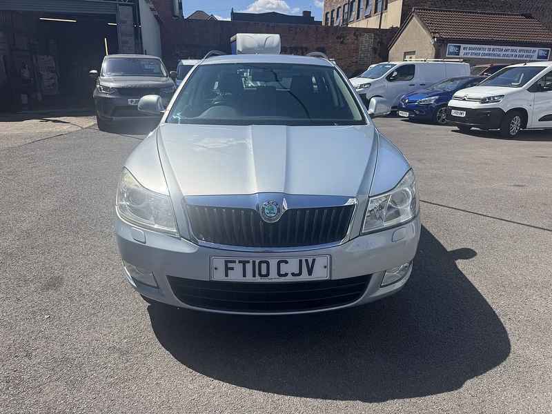 Skoda Octavia 1.6 TDI Elegance Estate 5dr Diesel Manual Euro 5 (105 ps) - U75229