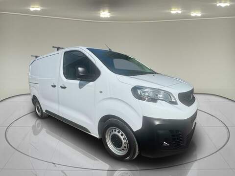 Peugeot Expert 1.5 BlueHDi 1000 Professional Standard Panel Van 5dr Diesel Manual SWB Euro 6 (100 bhp)