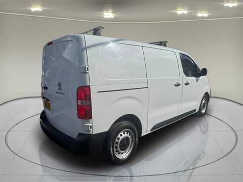 Peugeot Expert 2.0 BlueHDi 1400 Professional Premium Standard Panel Van 6dr Diesel Manual MWB Euro 6 (s/s) (145 ps) - U75231