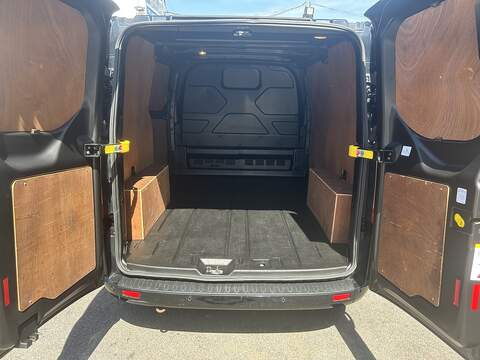Ford Transit Custom 2.0 280 EcoBlue Limited Panel Van 5dr Diesel Manual L1 H1 Euro 6 (130 ps) - U75233