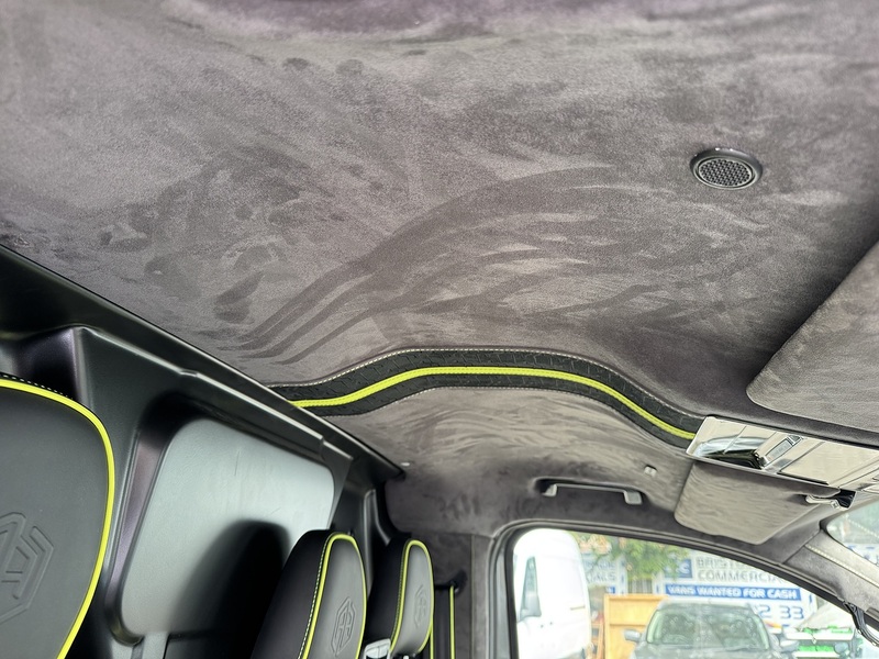 Ford Transit Custom 2.0 280 EcoBlue Limited Panel Van 5dr Diesel Manual L1 H1 Euro 6 (s/s) (136 ps) - U75236