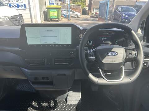 Ford Transit Custom 2.0 320 EcoBlue Limited Crew Van Double Cab 5dr Diesel Auto L2 H1 Euro 6 (s/s) (170 ps) - U75237