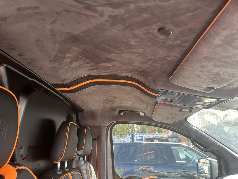Ford Transit Custom 2.0 320 EcoBlue Limited Panel Van 5dr Diesel Manual L2 H1 Euro 6 (s/s) (136 ps) - U75238