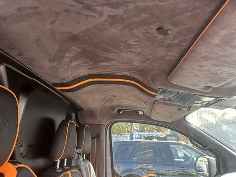 Ford Transit Custom 2.0 320 EcoBlue Limited Panel Van 5dr Diesel Manual L2 H1 Euro 6 (s/s) (136 ps) - U75238