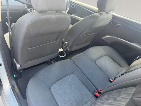 Hyundai i10 1.2 Active Hatchback 5dr Petrol Manual Euro 5 (85 bhp) - U75252
