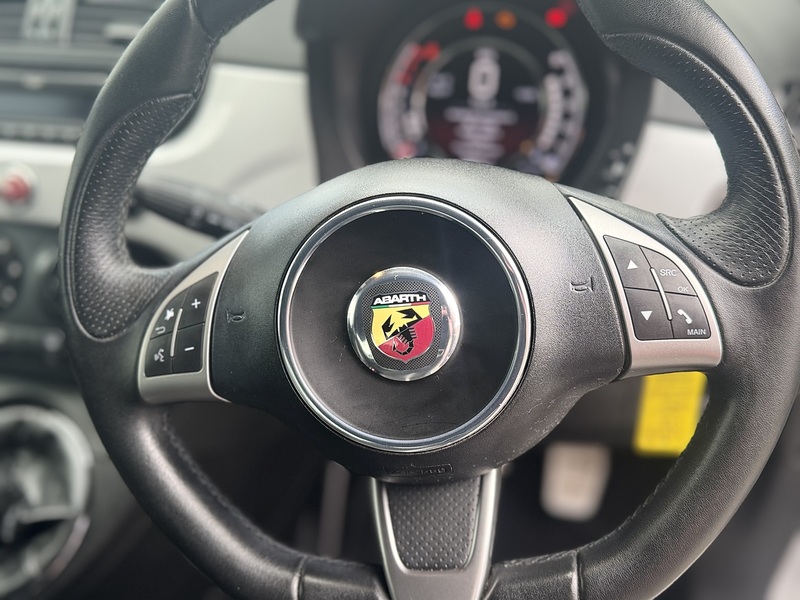 Abarth 595 1.4 T-Jet Hatchback 3dr Petrol Manual Euro 6 (140 ps) - U75253
