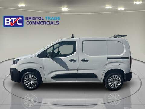 Peugeot Partner 1.5 BlueHDi 1000 Professional Standard Panel Van 5dr Diesel Manual SWB Euro 6 (100 bhp) - U75261