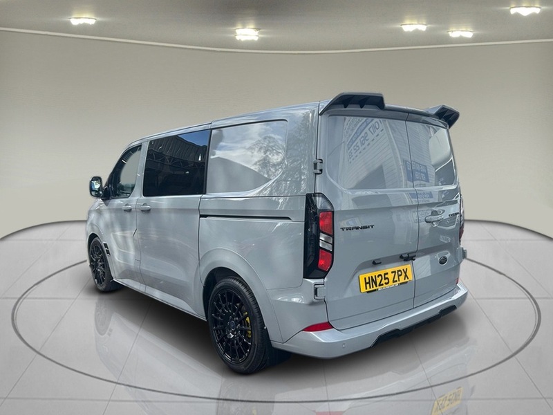 Ford Transit Custom 2.0 320 EcoBlue Limited Crew Van Double Cab 5dr Diesel Manual L1 H1 Euro 6 (s/s) (136 ps) - U75268