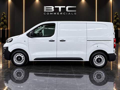 Peugeot Expert 1.5 BlueHDi 1000 Professional Premium Standard Panel Van 6dr Diesel Manual MWB Euro 6 (s/s) (100 - U75273