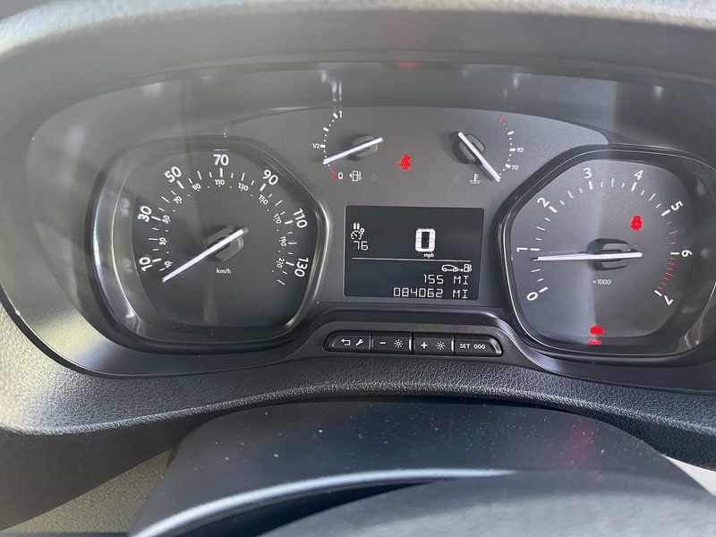 Peugeot Expert 1.5 BlueHDi 1000 Professional Premium Standard Panel Van 6dr Diesel Manual MWB Euro 6 (s/s) (100 - U75273