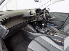 Peugeot 208 PureTech Allure