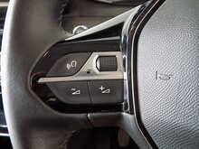 Peugeot 208 PureTech Allure