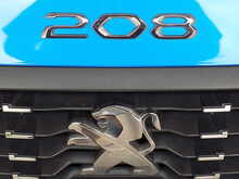 Peugeot 208 PureTech Allure