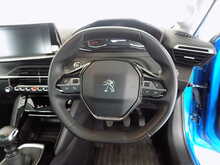 Peugeot 208 PureTech Allure