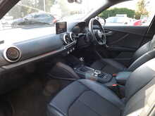 Audi Q2 TFSI CoD S line