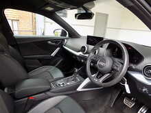 Audi Q2 TFSI CoD S line