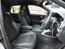 Audi Q2 TFSI CoD S line