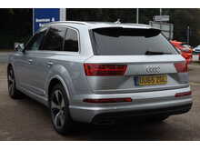 Audi Q7 TDI V6 S line
