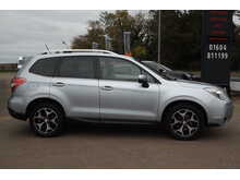 Subaru Forester i XT