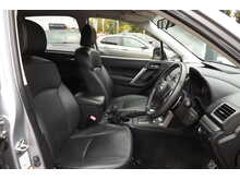 Subaru Forester i XT