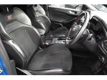 Ford Focus T EcoBoost ST-Line X