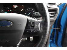 Ford Focus T EcoBoost ST-Line X