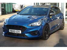 Ford Focus T EcoBoost ST-Line X
