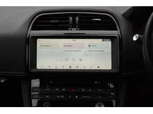 Jaguar F-PACE D180 Chequered Flag