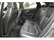 Jaguar F-PACE D180 Chequered Flag