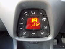 Toyota AYGO VVT-i x-trend