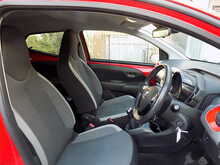 Toyota AYGO VVT-i x-trend