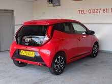 Toyota AYGO VVT-i x-trend