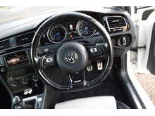 Volkswagen Golf TSI BlueMotion Tech R
