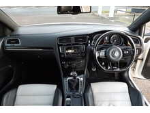 Volkswagen Golf TSI BlueMotion Tech R