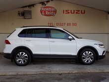 Volkswagen Tiguan TSI Active