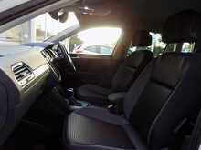 Volkswagen Tiguan TSI Active