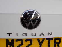 Volkswagen Tiguan TSI Active