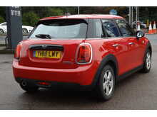 MINI Hatch Cooper D