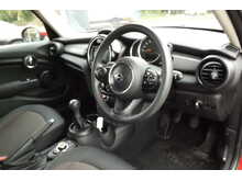 MINI Hatch Cooper D