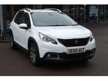 Peugeot 2008 PureTech Signature