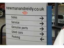 Peugeot 2008 PureTech Signature