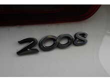 Peugeot 2008 PureTech Signature