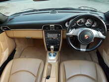 Porsche 911 997.2 Carrera 4S Cabriolet