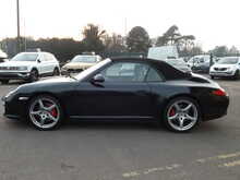 Porsche 911 997.2 Carrera 4S Cabriolet