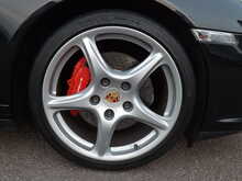 Porsche 911 997.2 Carrera 4S Cabriolet
