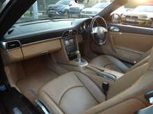 Porsche 911 997.2 Carrera 4S Cabriolet