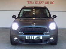 MINI Countryman Cooper SD