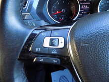 Volkswagen Tiguan Allspace TSI SE Nav